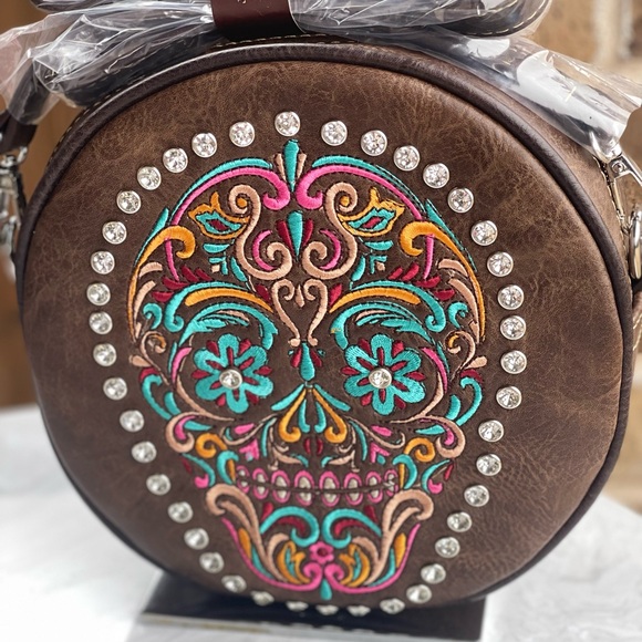 Montana West Sugar Skull Collection Crossbody Circle Bag - Picture 2 of 6